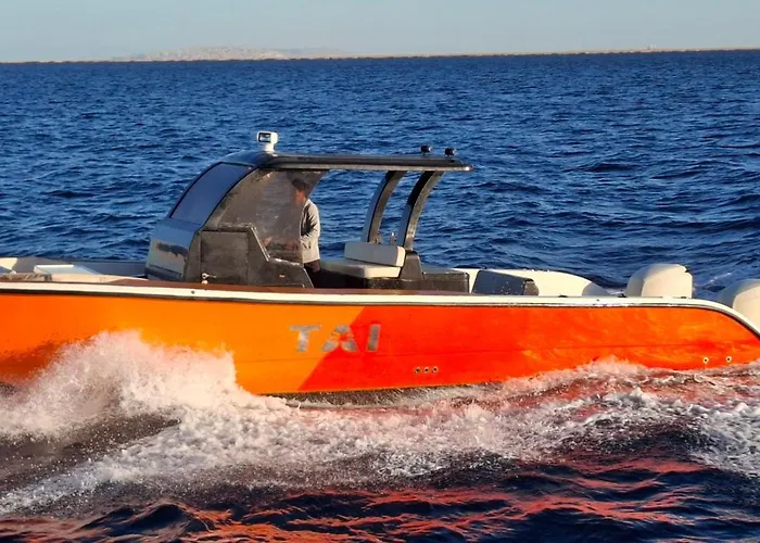 Botel Tai Speedboat Orange Bay Island- Paradis Island- Dolphin - Hula Hula Island - Magawish Island-etc
